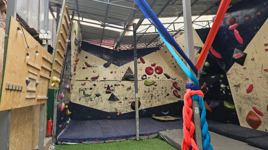 Climbing in Peru image 2